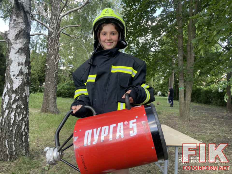 На Кіровоградщині учасники гри «Джура» опановували мінну безпеку