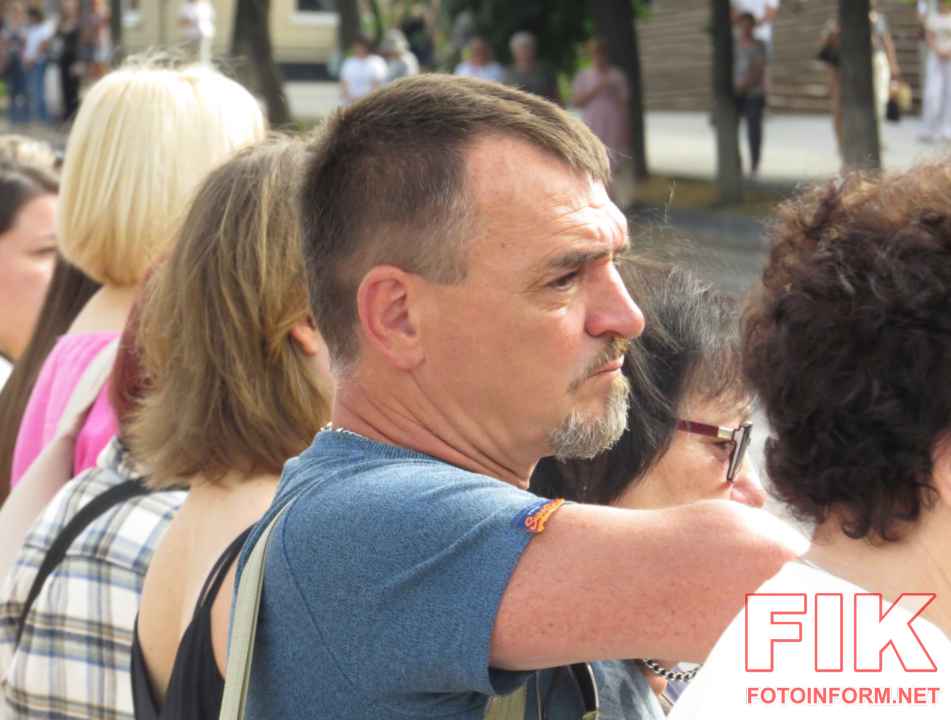 Прощання з полеглими захисниками України на площі Героїв Майдану у Кропивницькому, 25 червня 2026 року