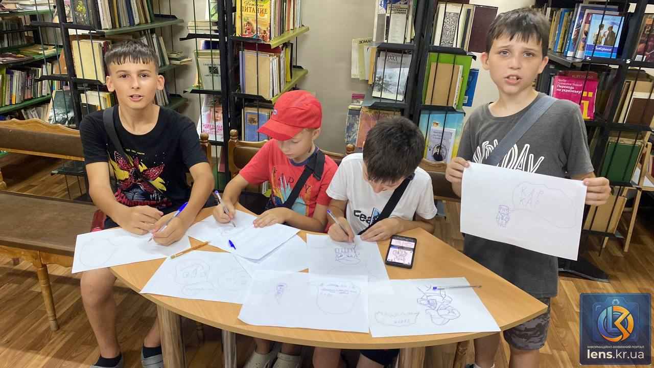 Підлітки опановують створення коміксів під час майстер-класу у бібліотеці №18