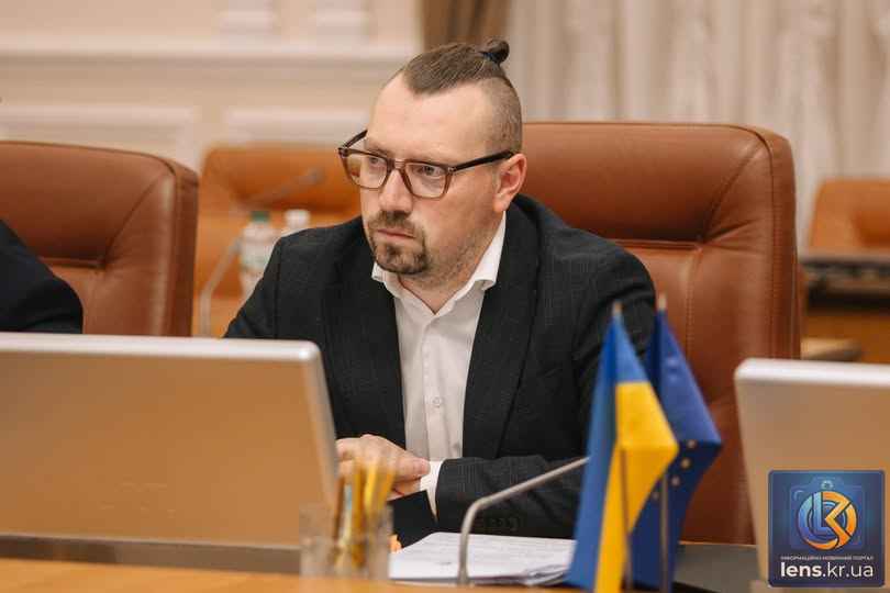 Міністр Віталій Безгін