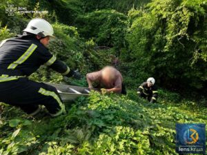У Кропивницькому надзвичайники врятували літнього чоловіка