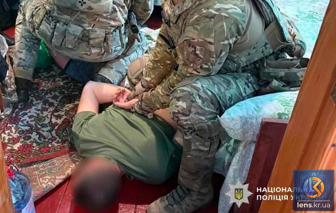 Поліція проводить затримання, крадіжка з підприємства на Кіровоградщині.