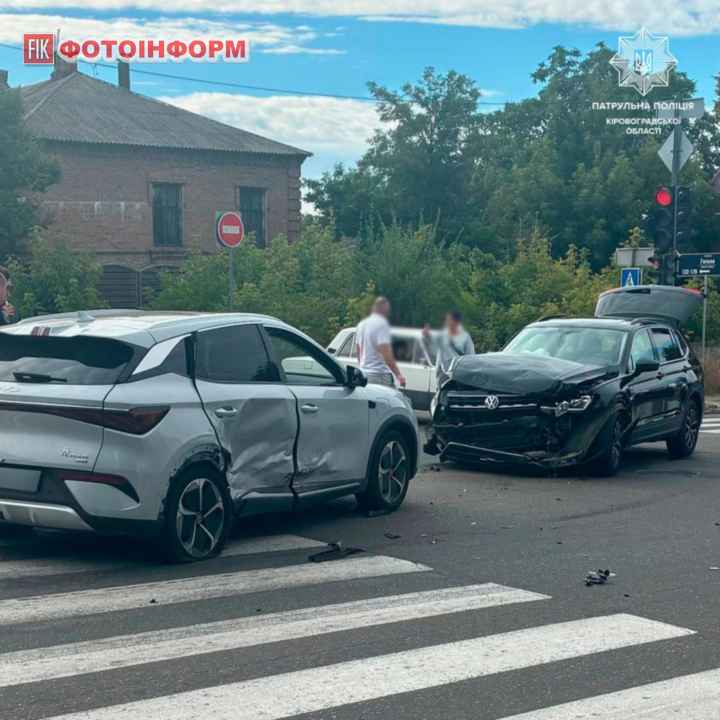 ДТП у Кропивницькому на перехресті вулиць