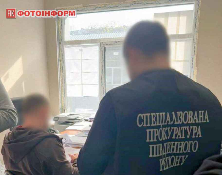 Схема з фіктивними працівниками в Одесі на понад 17 млн грн
